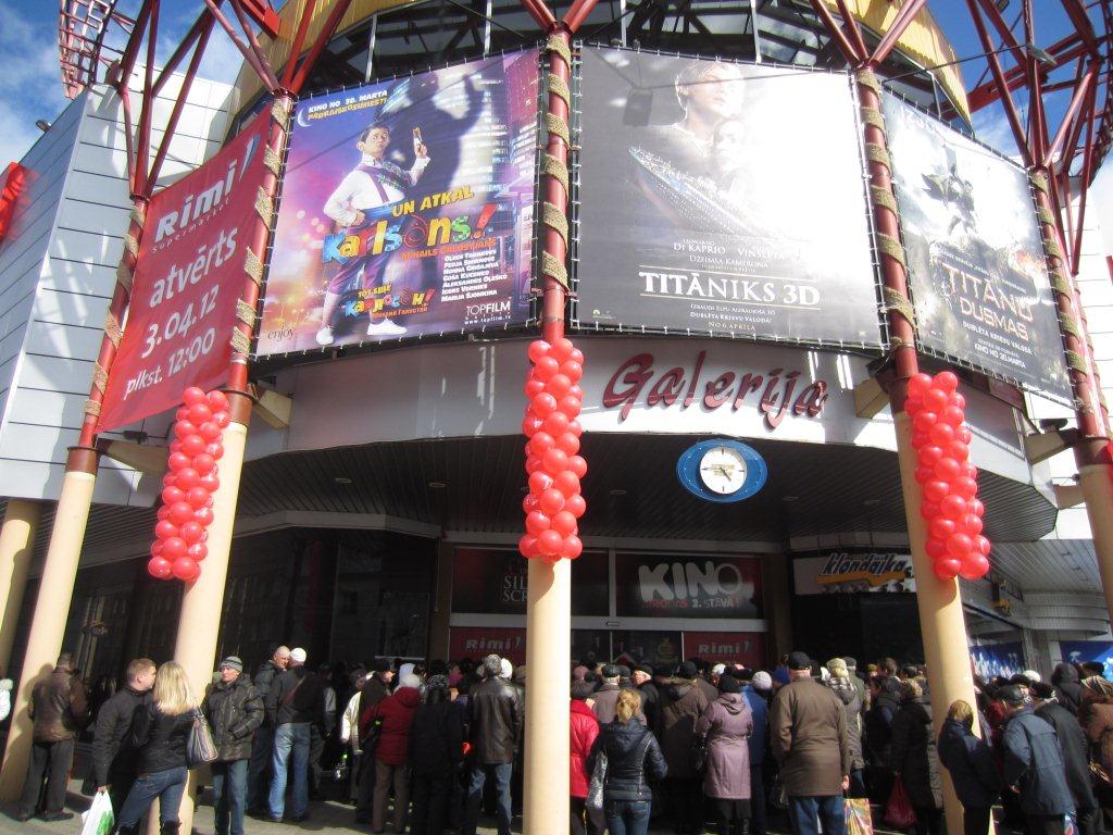 Rimi lielveikala atklasana Daugavpili (1)