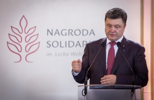 14338707564_dbaa57253e_z-300x196