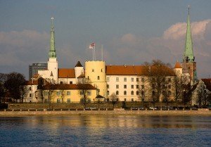 2375584662_b93f0f9327_z-300x209